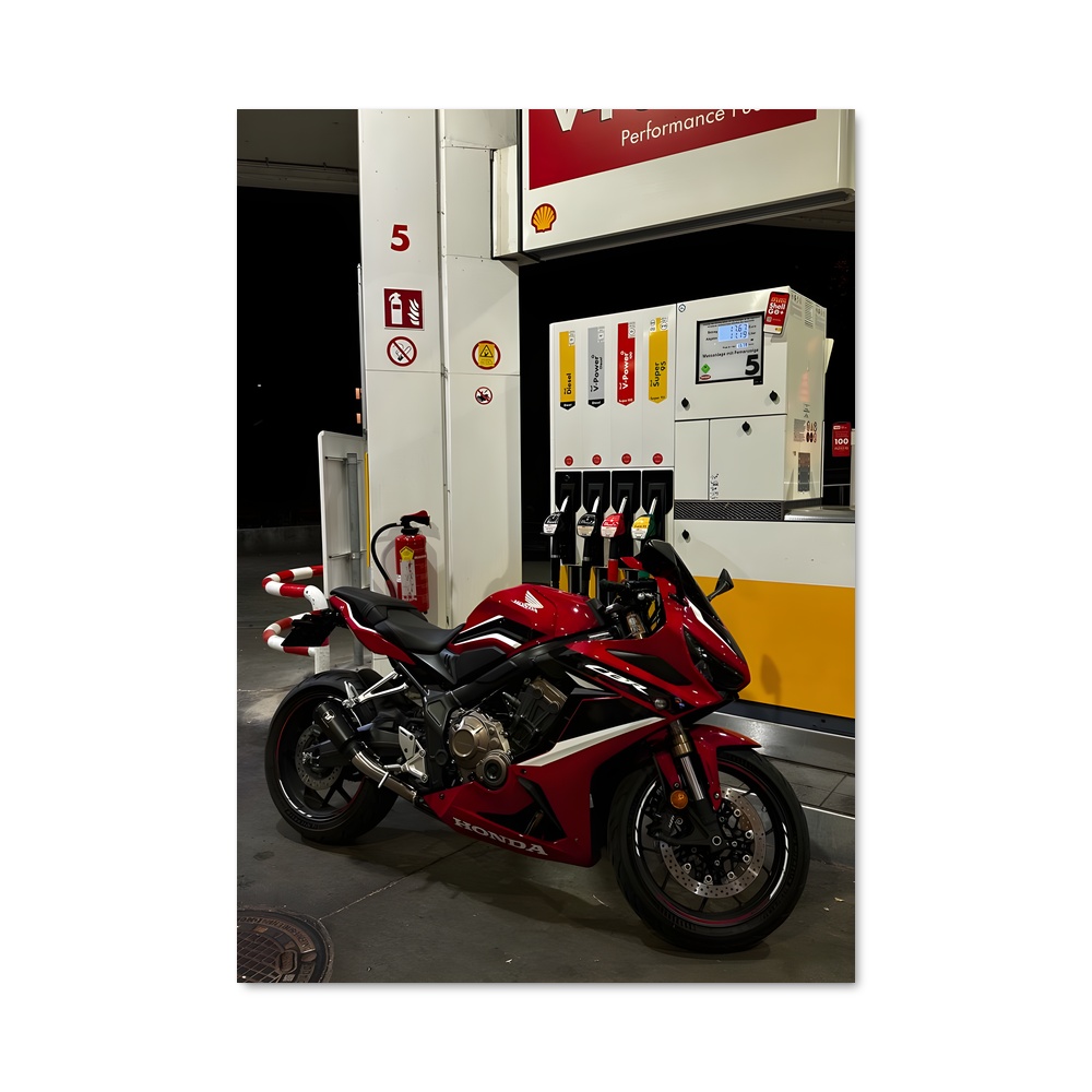 Poster Moto Rouge au Pétrole – affiche Honda Moto