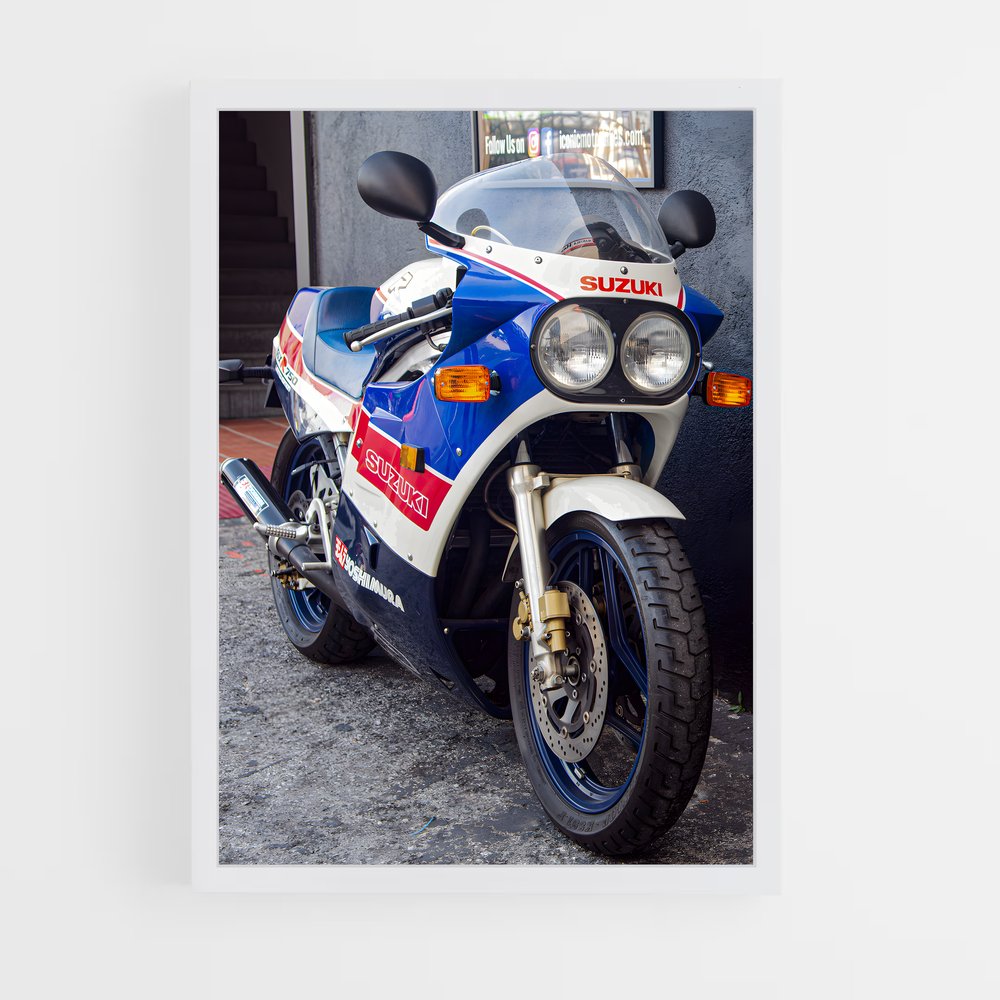 Poster Gsx-r captivant (vue 3)
