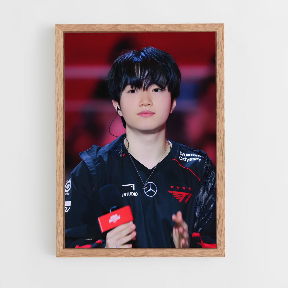Poster Le Rouge Éclatant – affiche Esports (vue 4)