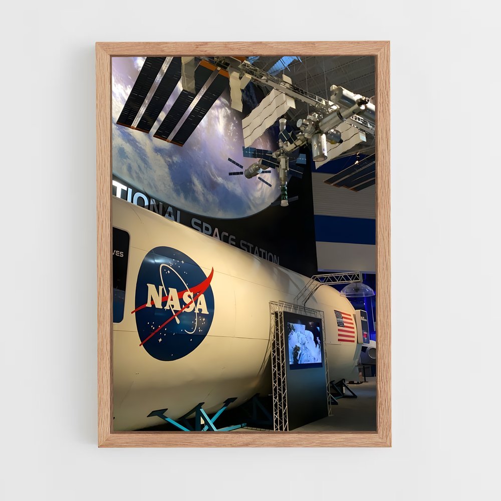Poster Shuttle en Attente – affiche Missions spatiales (vue 4)