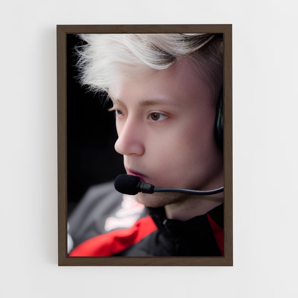 Poster Le Commentateur – affiche Esports (vue 5)